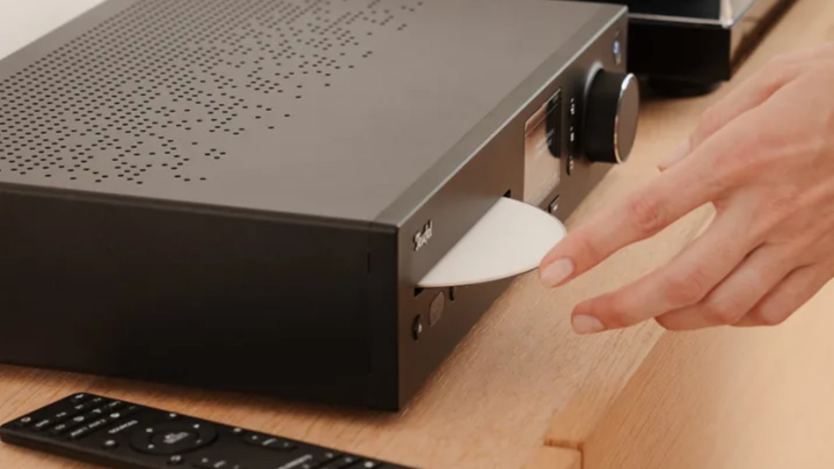 Teufel stellt KOMBO 62 CD-Receiver vor: Vielseitige Musikoptionen in einem GerÃ¤t